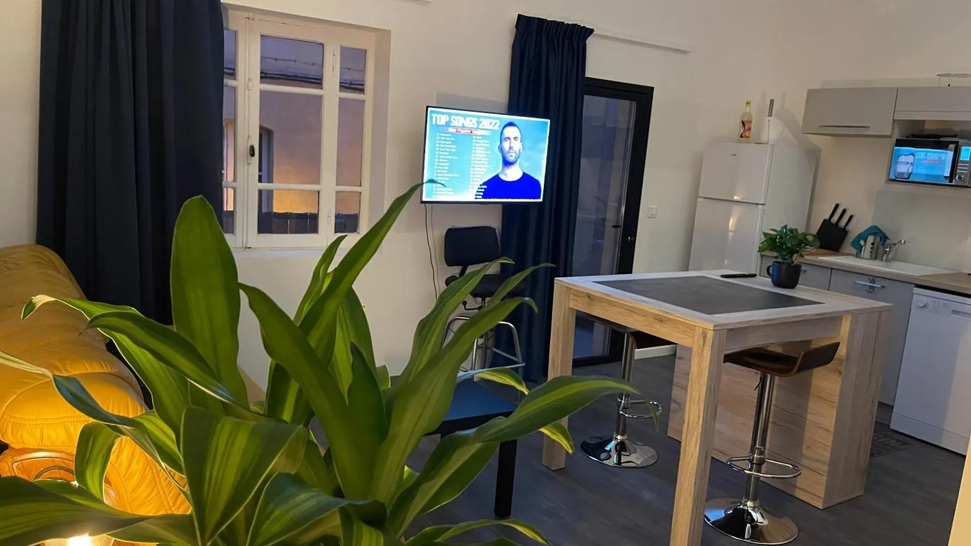 Apartament La Roue Des Teinturiers Awinion Francja